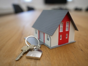 How to Make Selling a House Easy & Efficient How to Make Selling a House Easy & Efficient